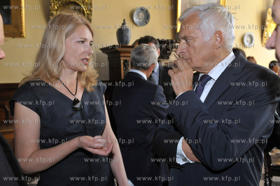 Dwor Artusa w Gdansku. Uroczystosc wreczenia Nagrody...