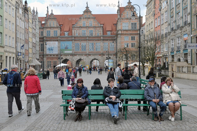 Wedrujace lawki czyli prototypowanie lub inaczej badanie...