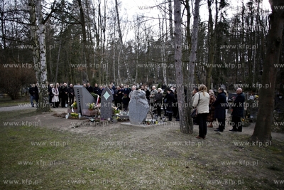 Gdańsk. Cmentarz Srebrzysko. Znajomi i przyjaciele...