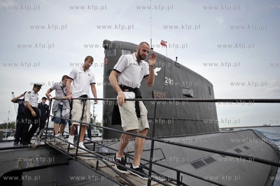 Wizyta koszykarzy kadry narodowej Polski Adama Waczynskiego,...