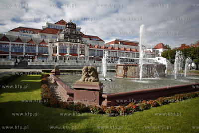 Sopot. Fontanna na Placu Zdrojowym.
08.10.2012
fot....