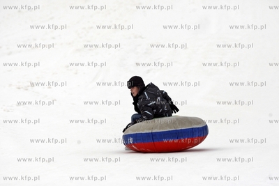 Rozpoczecie sezonu narciarskiego w Wiezycy na Kaszubach....