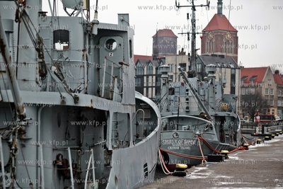 Statki z Kajmanow Spirit of Romo i Spirit of Samso...