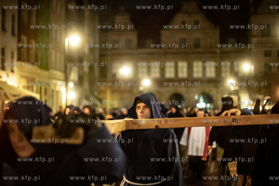 VII Nocne misterium krzyża w Gdańsku inspirowane...