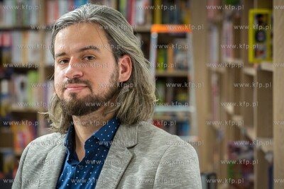 Empik, Galeria Baltycka, Rozmowa z Jakubem Szamałkiem...