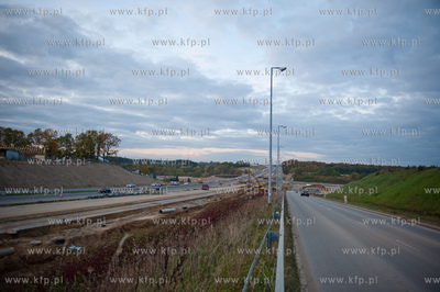 Gdansk. Budowa wezla drogowego Karczemki i trasy WZ....