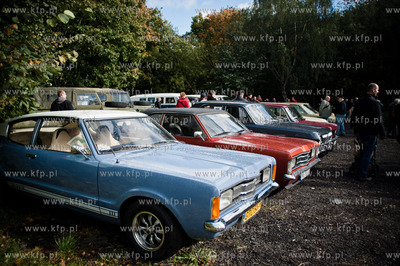 Gdansk Oliwa. Kuznia Wodna. Impreza pt. Pokaz Aut 2012.
Nz...
