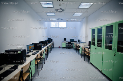 Politechnika Gdanska. Uroczyste otwarcie Centrum Nanotechnologii.
22.02.2013
fot....