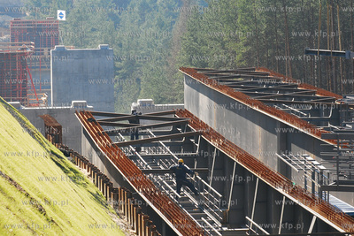Budowa Estakady Kwiatkowskiegow Gdyni  - odcinka laczacego...