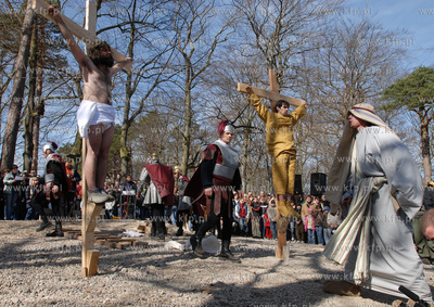 W scenerii Kaszubskiej Golgoty zostala odegrana Inscenizacja...