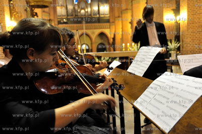 W sobote w Pelplinie rozpoczela sie trasa koncertowa...