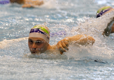 Szczecin. Nas basenie Floating Arena odbyla sie sztafeta...