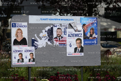 Plakaty wyborcze w Gdyni na ul. Morskiej. 28.09.2019...