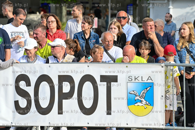 36. Tyczka na molo. 23.06.2023 fot. Wojciech Stróżyk...