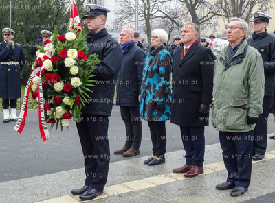 Skwer Kościuszki.Pomnik Polski Morskiej.  Gdynia uczciła...