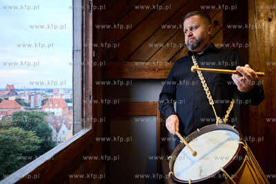 Koncert carillonu i trąbek w Złotej Bramie 26.07.2024...