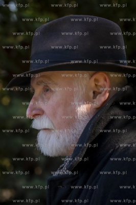 Gdańsk. Cmentarz Łostowicki. Uroczystości pogrzebowe...