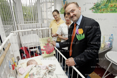 Dzien Dziecka. Wojciech Szczurek - prezydent Gdyni...