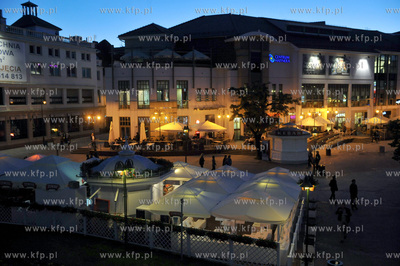 Sopot. ul. Bohaterow Monte Cassino popularny Monciak...