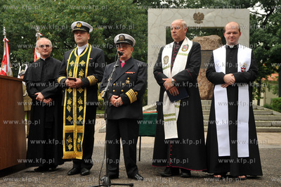 Uroczyste obchody 65. rocznicy zakonczenia II wojny...