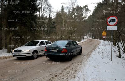 Lesna droga pomiedzy Sulminem na Kaszubach, a Otominem....
