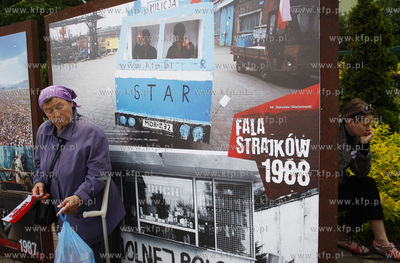 Gdansk. Uroczystosci rocznicowe z okazji obalenia komunizmu...
