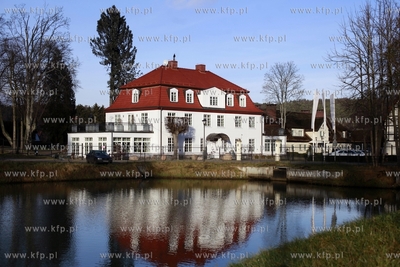 Gdansk Oliwa. Dwor Oliwski, w ktorym bedzie mieszkac...