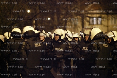 Gdańsk, Protest przeciwko podpisanej przez Polskę...