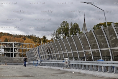 Proby obciazeniowe na estakadzie nad al. Grunwaldzka....