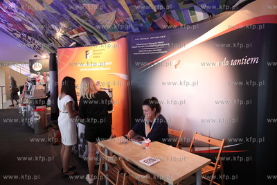 38 Gdynia Festiwal Filmowy. Nz. stanowisko Stowarzyszenia...