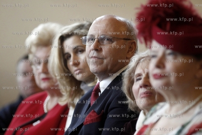 Gdansk. Ratusz Glownomiejski. Uroczystosc wreczenia...