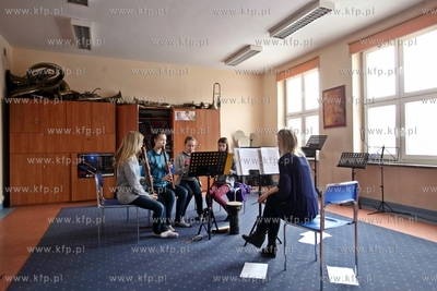 Zajęcia z muzyki w Pałacu Młodzieży w Gdańsku.
04.02.2015
fot....