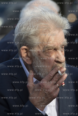 Konferencja zorganizowana przez Jacka Kurskiego oraz...