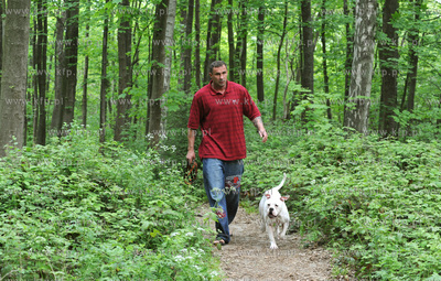 Przemyslaw Saleta ze swoim psem Milky Way, 8-miesieczna...