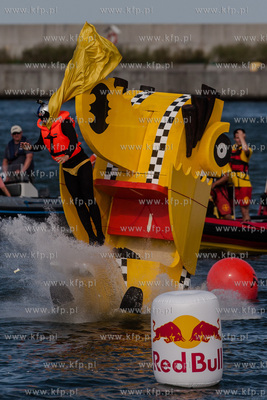 Gdynia. Basen Prezydenta. 5 Konkurs Lotow Red Bull.
16.08.2015
fot....