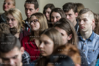 Gdansk. VIII Liceum Ogolnokształcace. Lekcja edukacji...