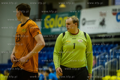 Gdansk. Hala AWFiS. Mecz 20. kolejki pierwszej ligi...