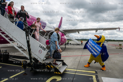 Gdańsk. Port Lotniczy Gdańsk im. Lecha Wałęsy....
