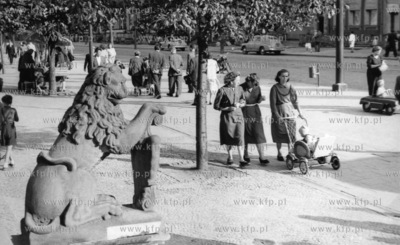 Dlugi Targ w Gdansku. 08.1958 0004741z odb_03_79 Fot....