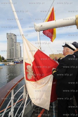 Gdynia. Uroczystosci jubileuszowe 100-lecia chrztu...