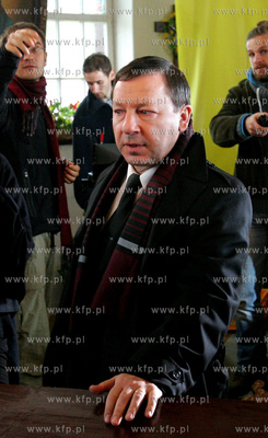 Slowienska kolo Swidwina. Plan filmu Swieta krowa w...