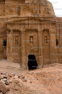 Petra. Jordania NZ ruiny miasta Nabatejczykow, znajdujace...