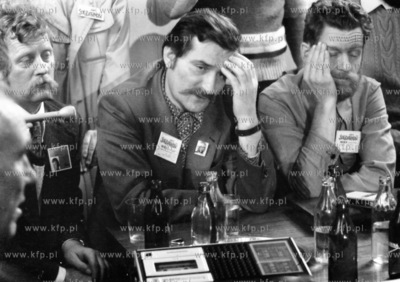 Kraków 19.X.1980 r.
Konferencja prasowa przedstawicieli...