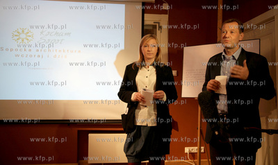 Sopot - Dworek Sierakowskich. "Architektura Sopotu...