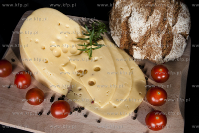 gatunek sera podpuszczkowego, dojrzewającego, produkowanego...