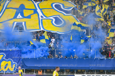 Betclic 1 liga. Arka Gdynia -  Miedź Legnica n/z kibice...