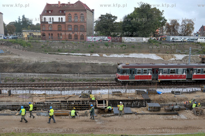 Gdansk. Prace budowlane przy budowie nowego przystanku...