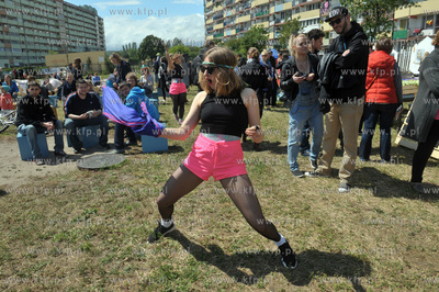 Streetwaves czyli artystyczna akcja miejska w Gdansku...