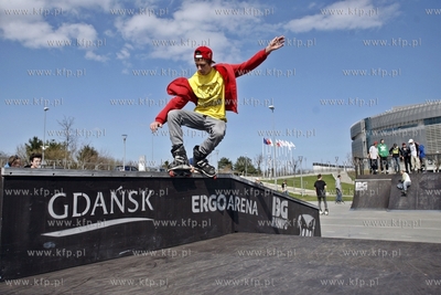 Sopot / Gdansk. Nowo otwarty skatepark przy hali Ergo...
