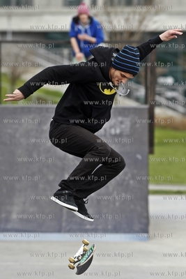 Sopot / Gdansk. Nowo otwarty skatepark przy hali Ergo...